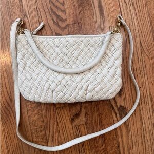 Clare V. Petite Moyen Messenger - cream puffy